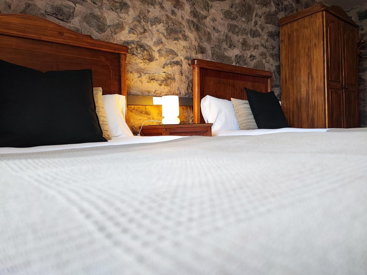 Hotel Rural Curia El Castellar Esterno foto